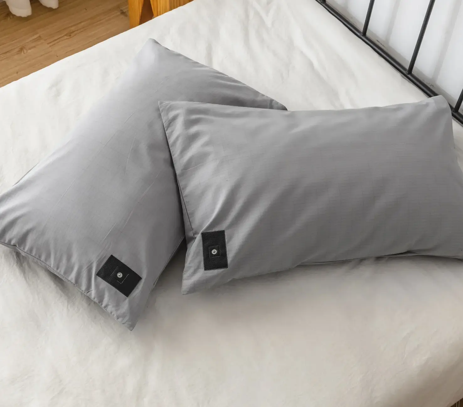 BareEarth Grounding Pillows